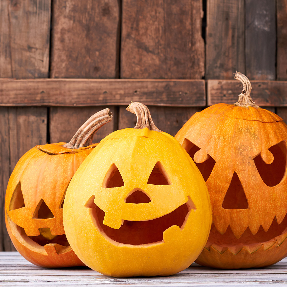 20261031 Helloween Kürbisschnitzen M117 M111 Online MedienQuadratisch FB_IN_LI_APP NEU
